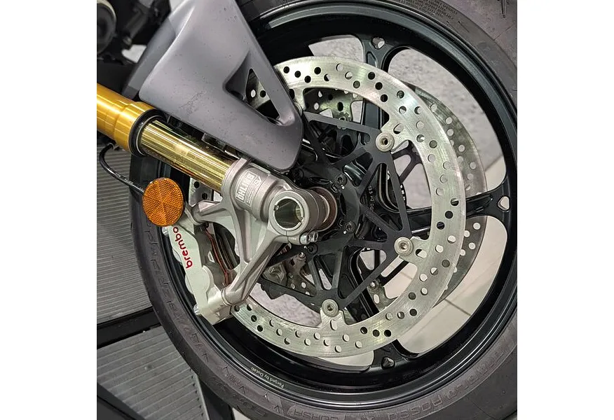 АВИЛОН - Ducati Streetfighter V4 1103 Красный - slide 6