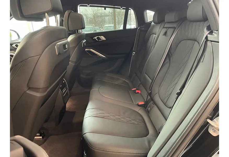 BMW X6 xDrive40d AT (340 л.с.) Черный в АВИЛОН. Слайд №6