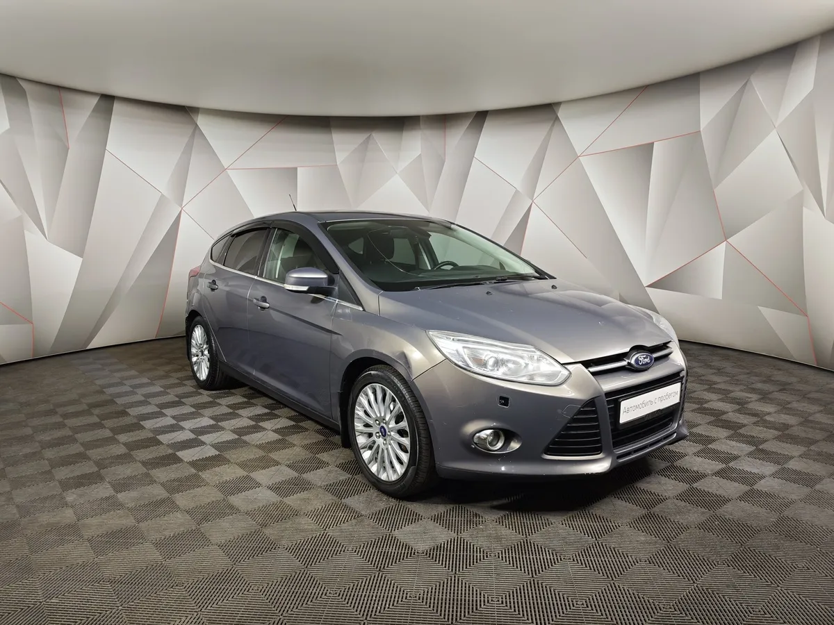 Ford Focus 1.6 PowerShift (125 л.с.) Titanium Коричневый в АВИЛОН. Слайд №3
