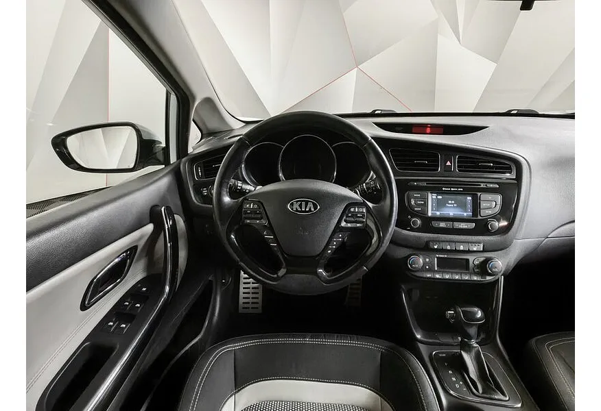 Kia Ceed 1.6 AT (129 л.с.) Белый в АВИЛОН. Слайд №19 Kia Ceed 1.6 AT (129 л.с.) Белый в АВИЛОН. Слайд №19