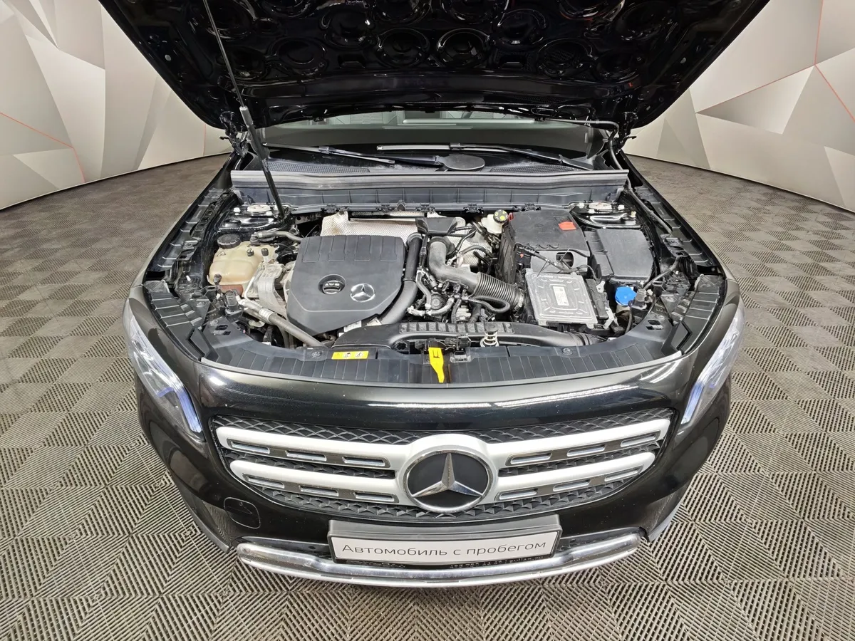 Mercedes-Benz GLB 200 8G-DCT 4MATIC (150 л.с.) Progressive Черный в АВИЛОН. Слайд №11
