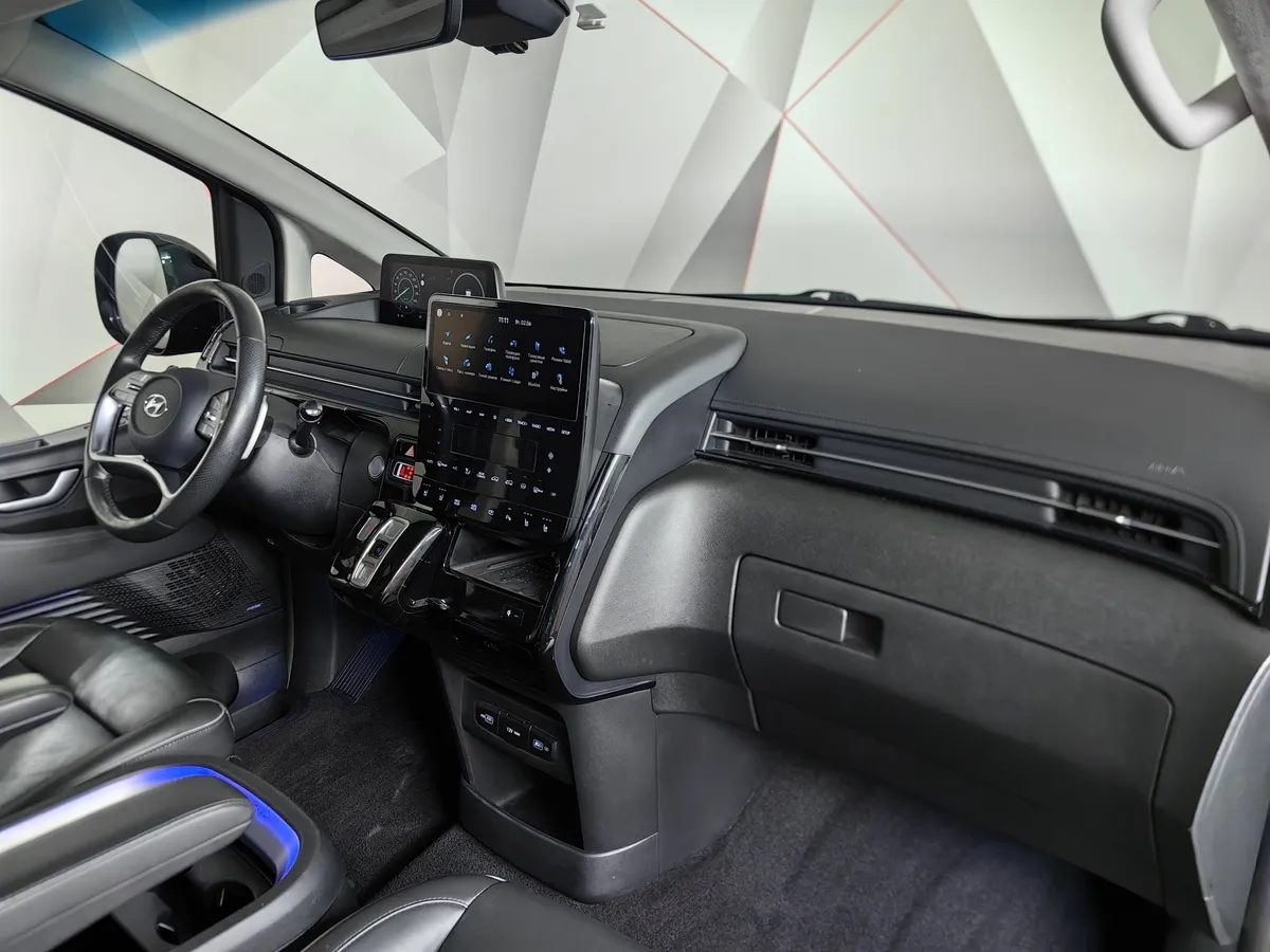 Hyundai Staria 2.2 CRDi 8AT 4WD (177 л.с.) 9 мест Premium Синий в АВИЛОН. Слайд №13