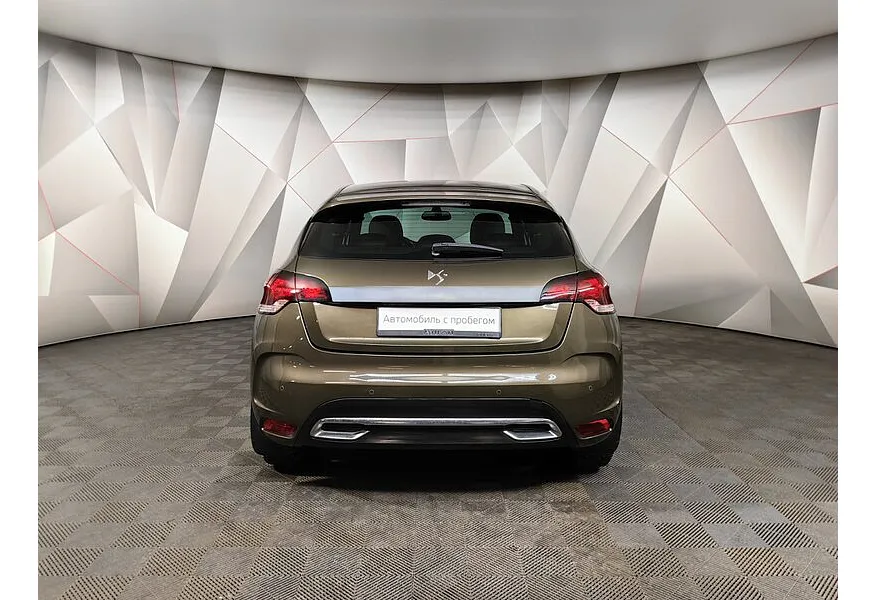 Citroen DS4 1.6 THP AT (150 л.с.) Коричневый в АВИЛОН. Слайд №8 Citroen DS4 1.6 THP AT (150 л.с.) Коричневый в АВИЛОН. Слайд №8