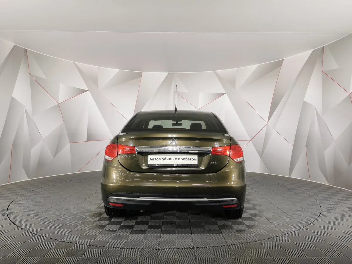Citroen C4 1.6 VTi MT (116 л.с.) Коричневый в АВИЛОН. Слайд №8