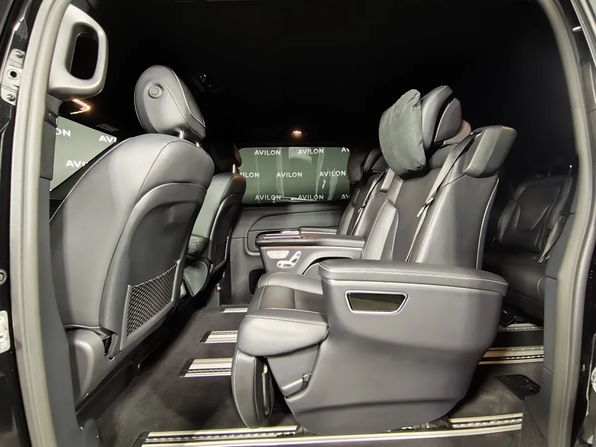 Mercedes-Benz V-Класс V 300 d L3 4MATIC 9G-TRONIC (237 л.с.) Черный в АВИЛОН. Слайд №11