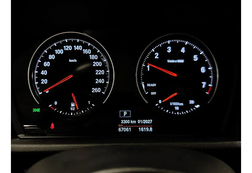 BMW X1 20i xDrive (192 л.с.) M Sport Черный в АВИЛОН. Слайд №13