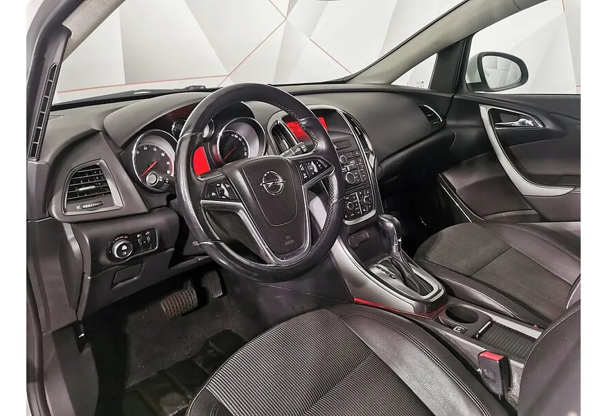 Opel Astra 1.6 AT (115 л.с.) Белый в АВИЛОН. Слайд №18