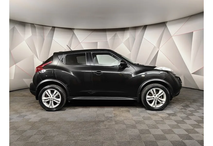 Nissan Juke 1.6 CVT (117 л.с.) Черный в АВИЛОН. Слайд №6