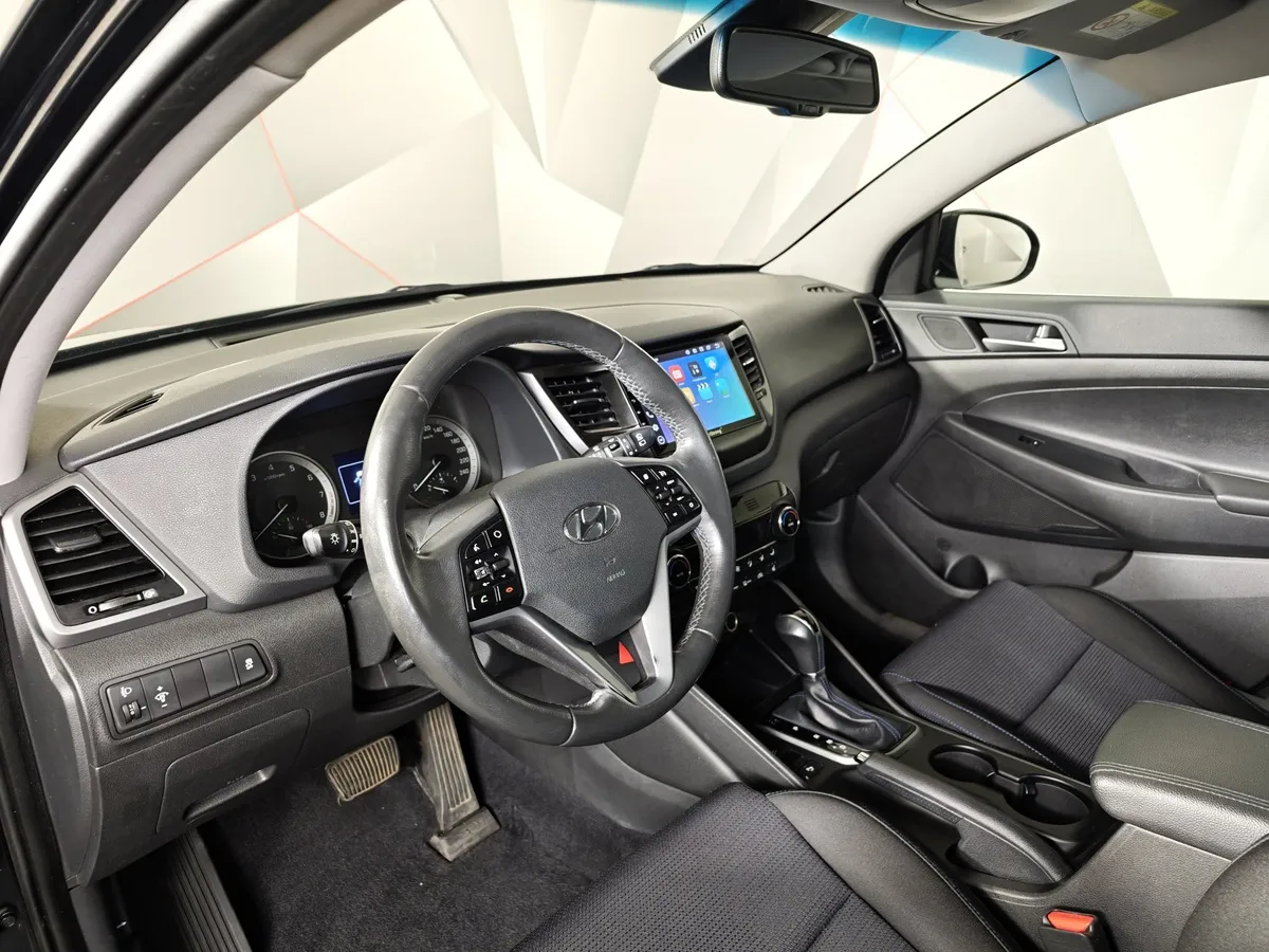 Hyundai Tucson 2.0 AT (150 л.с.) Comfort Черный в АВИЛОН. Слайд №18 Hyundai Tucson 2.0 AT (150 л.с.) Comfort Черный в АВИЛОН. Слайд №18