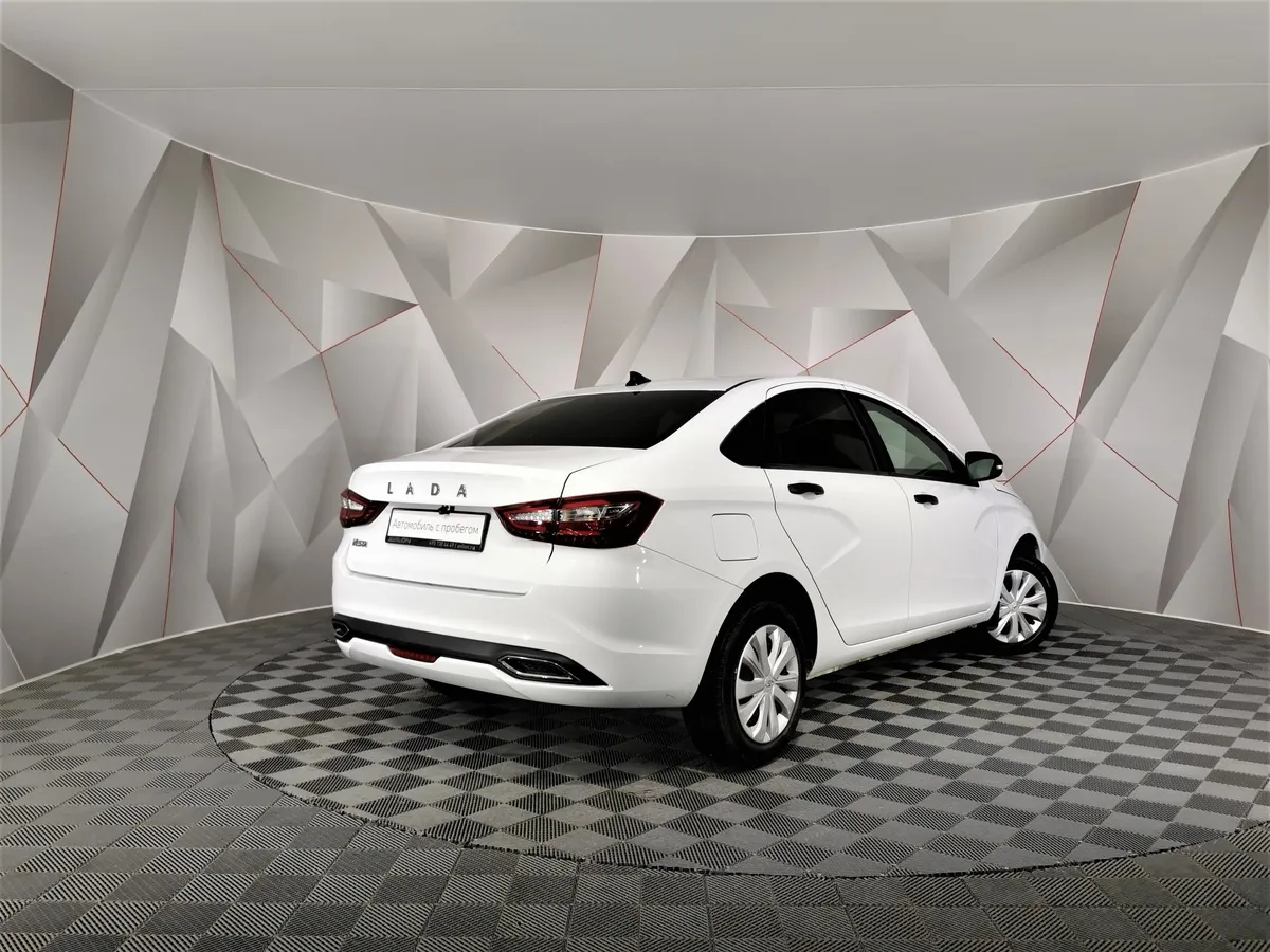 ВАЗ (Lada) Vesta 1.6 MT (106 л.с.) Белый в АВИЛОН. Слайд №2