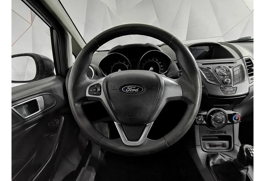 Ford Fiesta 1.6 Ti-VCT MT (105 л.с.) Trend Серый в АВИЛОН. Слайд №20 Ford Fiesta 1.6 Ti-VCT MT (105 л.с.) Trend Серый в АВИЛОН. Слайд №20