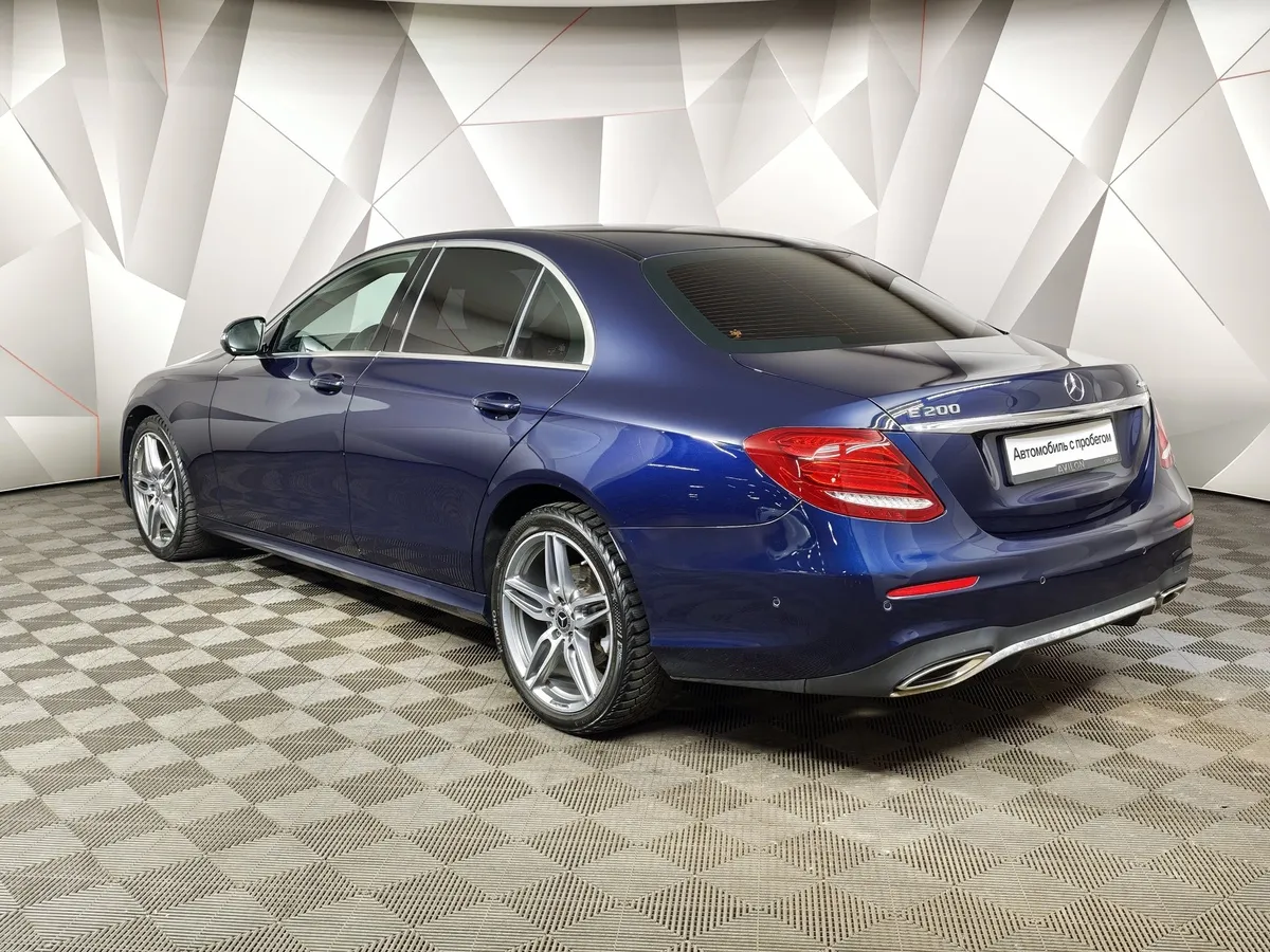 Mercedes-Benz E-Класс E 200 T BlueEfficiency 7G-Tronic Plus (184 л.с.) Белый в АВИЛОН. Слайд №4