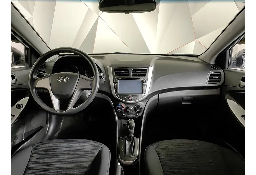 Hyundai Solaris 1.6 AT (123 л.с.) Active Белый в АВИЛОН. Слайд №13