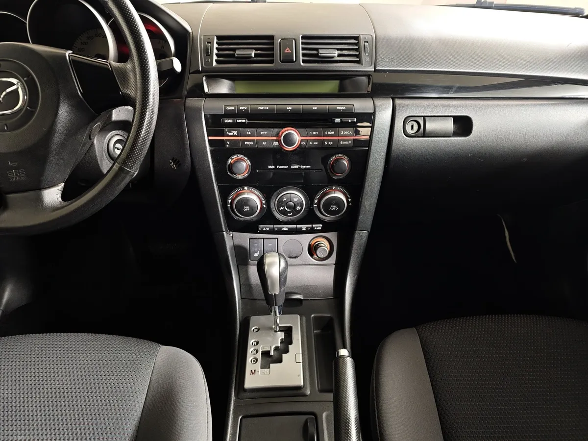 Mazda 3 2.0 AT (150 л.с.) Серый в АВИЛОН. Слайд №14