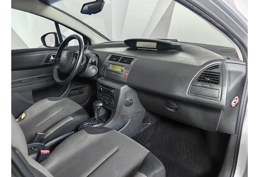 LIVE. Слайд №9