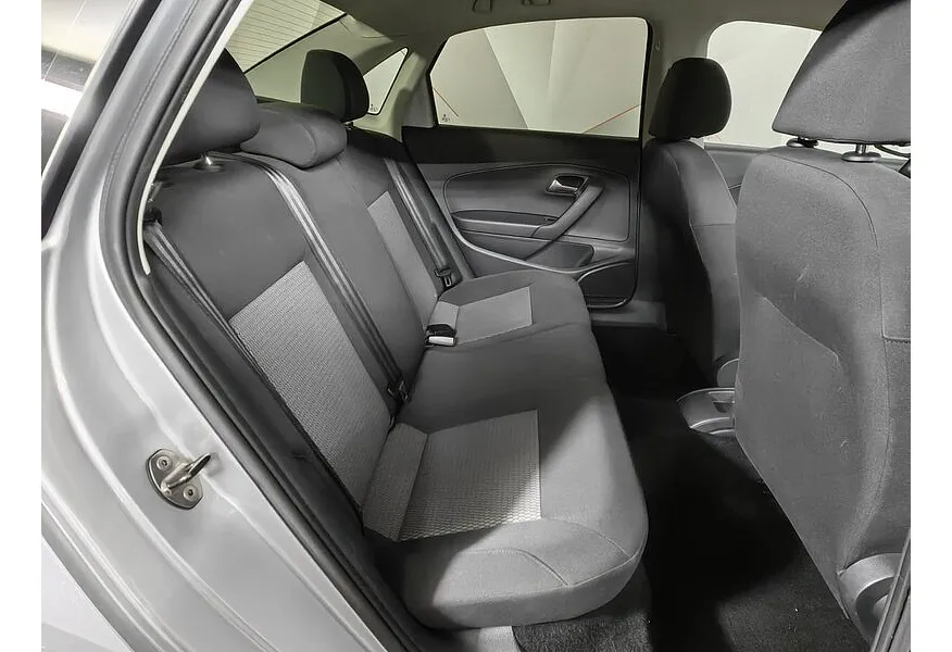АВИЛОН - Volkswagen Polo 1.6 MT (105 л.с.) Trendline Серебристый - slide 11