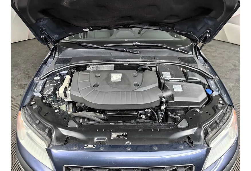 Volvo XC70 2.4 D4 Geartronic AWD (181 л.с.) Синий в АВИЛОН. Слайд №6