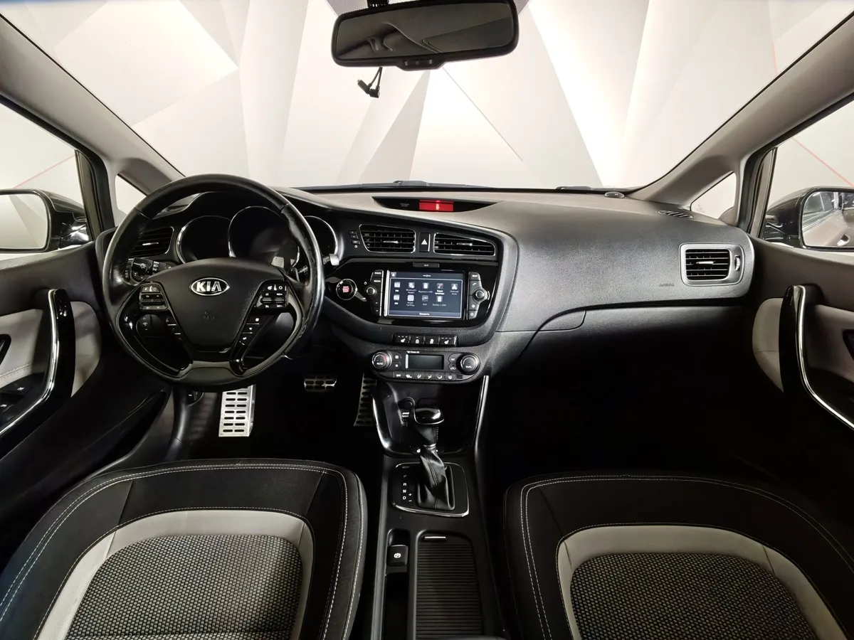 Kia Ceed 1.6 AT (130 л.с.) Classic Коричневый в АВИЛОН. Слайд №13