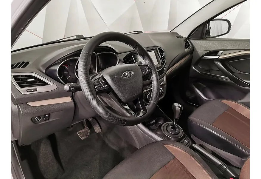ВАЗ (Lada) Vesta 1.8 AMT (122 л.с.) Белый в АВИЛОН. Слайд №16