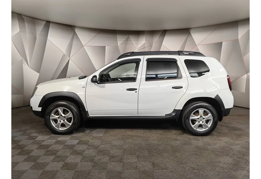 Renault Duster 2.0 MT 4x4 (143 л.с.) Белый в АВИЛОН. Слайд №5