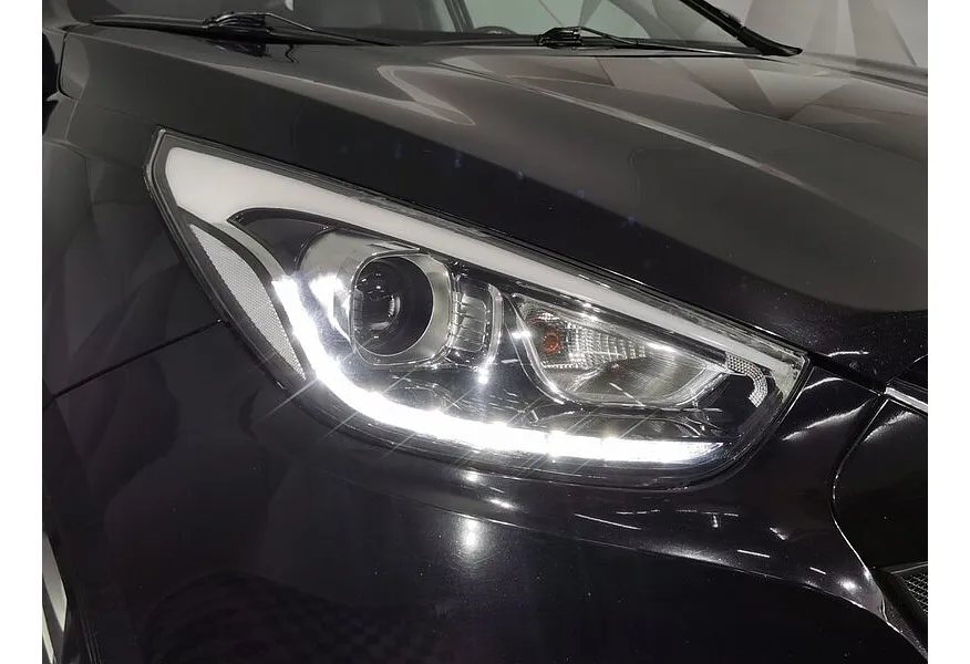 АВИЛОН - Hyundai ix35 2.0 CRDi AT 4WD (184 л.с.) Comfort Черный - slide 17
