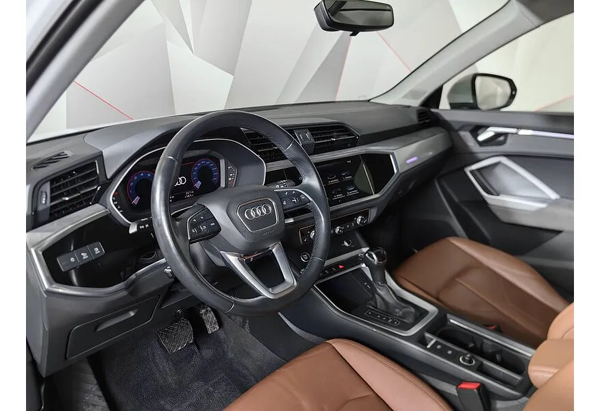 Audi Q3 2.0 TFSI S-tronic quattro (180 л.с.) Design Белый в АВИЛОН. Слайд №19