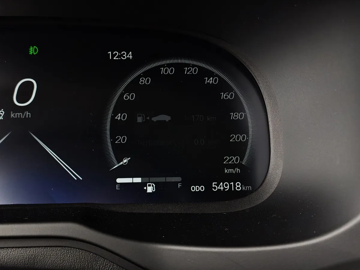 Toyota RAV4 2.0i CVT AWD (171 л.с.) Fashion Plus Белый в АВИЛОН. Слайд №18
