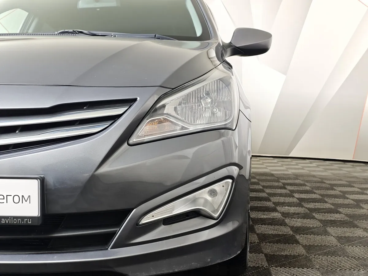 Hyundai Solaris 1.6 AT (123 л.с.) Comfort Серый в АВИЛОН. Слайд №10