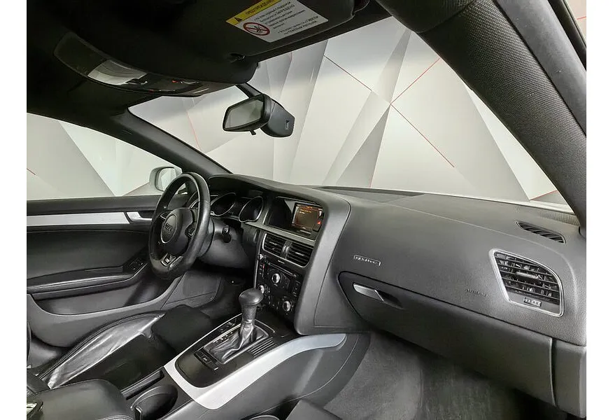 Audi A5 3.0 TDI S tronic quattro (240 л.с.) Белый в АВИЛОН. Слайд №12