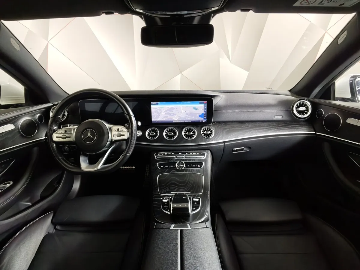Mercedes-Benz E-Класс E 200 4MATIC 9G-TRONIC (184 л.с.) Sport Белый в АВИЛОН. Слайд №14