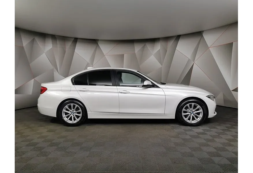 BMW 3 серия 318i AT (136 л.с.) Белый в АВИЛОН. Слайд №6