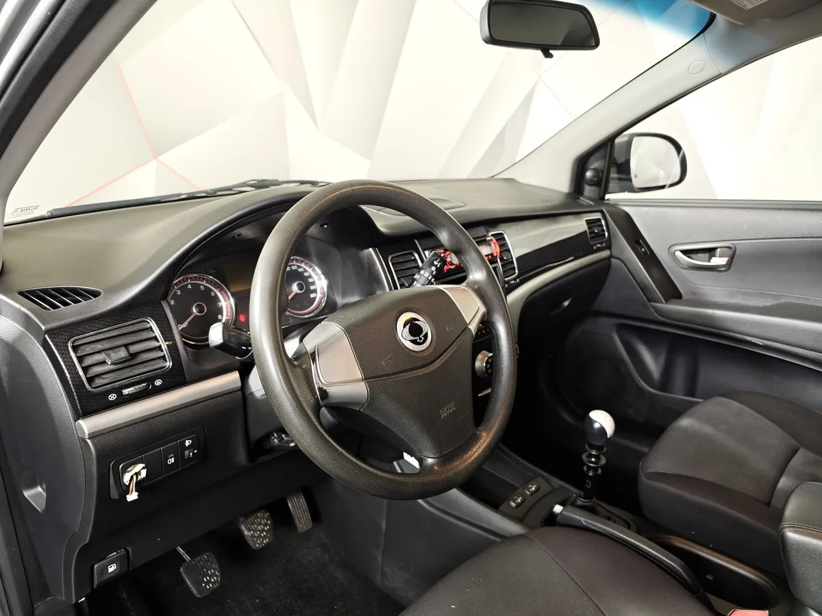 SsangYong Actyon 2.0 Xdi MT (149 л.с.) Original Серый в АВИЛОН. Слайд №19