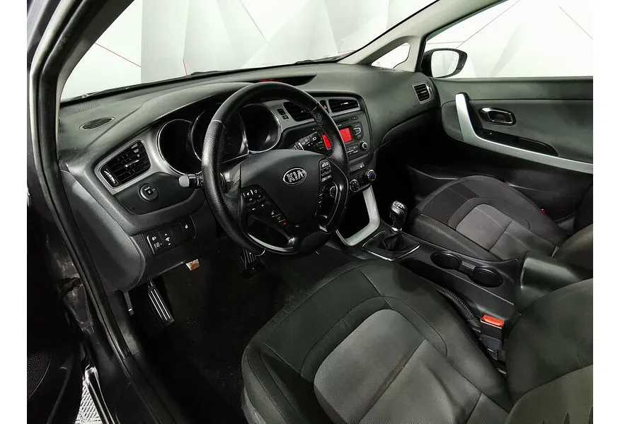 АВИЛОН - Kia Ceed 1.6 MT (130 л.с.) Classic Серый - slide 11