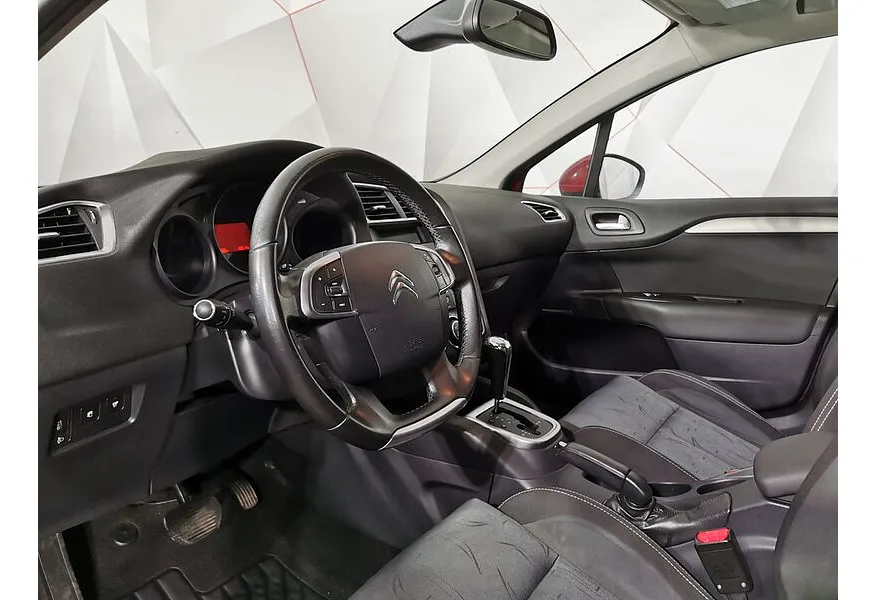Citroen C4 1.6 VTi AT (120 л.с.) Красный в АВИЛОН. Слайд №19