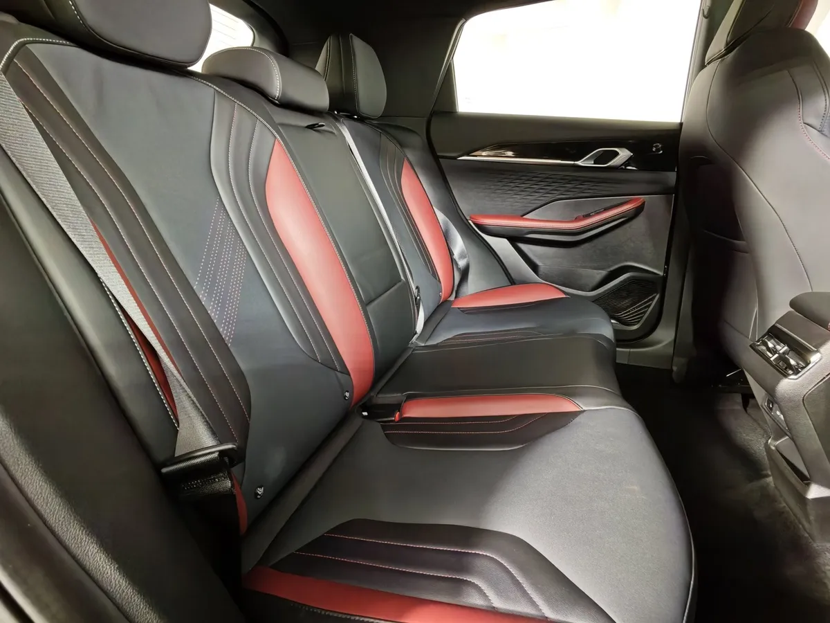 Geely Coolray 1.5T 7DCT 2WD (150 л.с.) Flagship Серый в АВИЛОН. Слайд №16