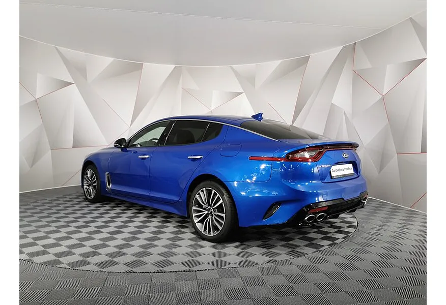 Kia Stinger 2.0 AT (197 л.с.) Comfort Синий в АВИЛОН. Слайд №7