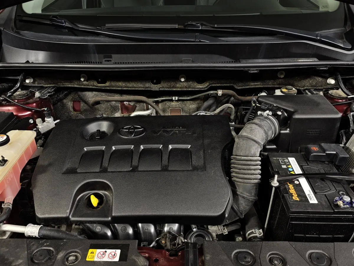 Toyota RAV4 2.0 CVT (146 л.с.) Красный в АВИЛОН. Слайд №11