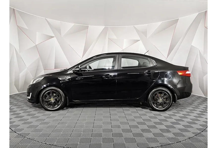 АВИЛОН - Kia Rio 1.6 AT (123 л.с.) Premium Черный - slide 2