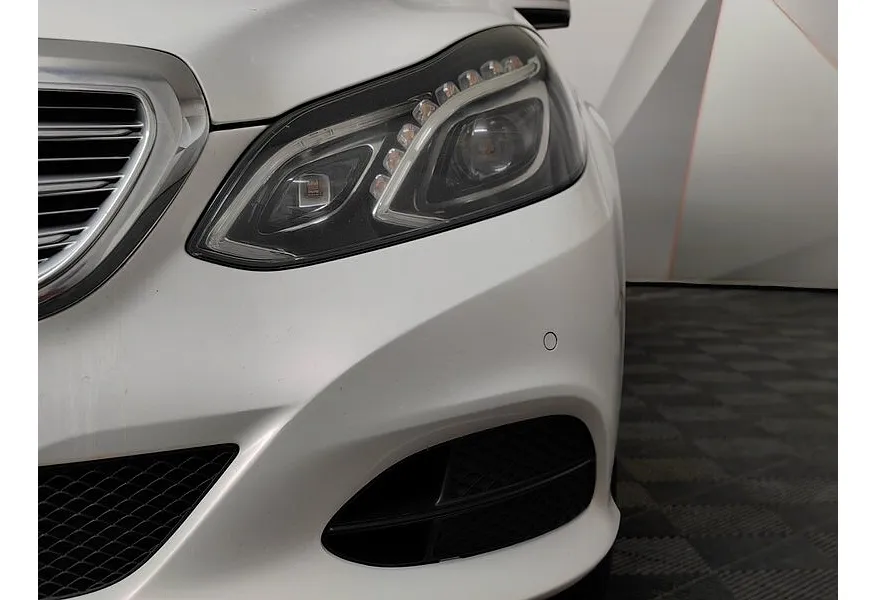 Mercedes-Benz E-Класс E 200 T BlueEfficiency 7G-Tronic Plus (184 л.с.) Белый в АВИЛОН. Слайд №10