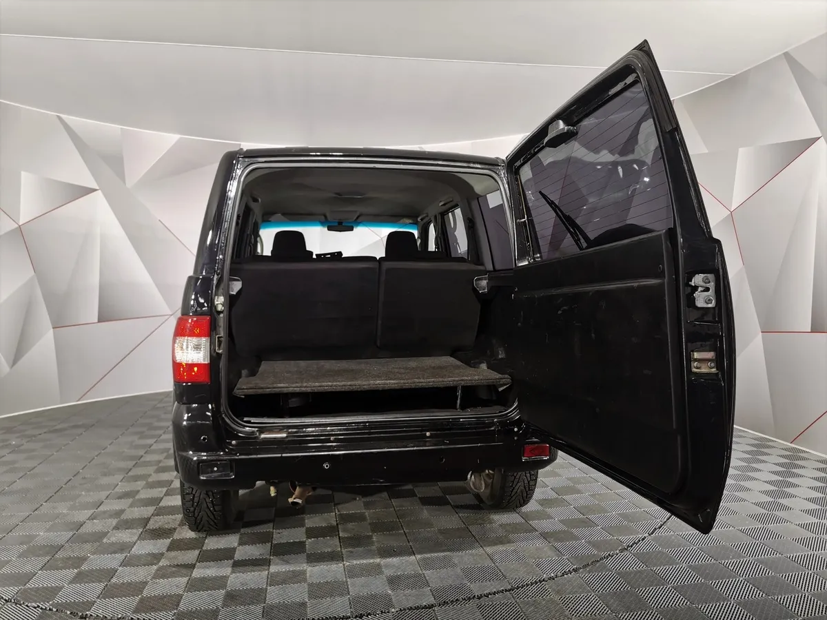 УАЗ Patriot 2.7 MT 4WD (150 л.с.) Классик Черный в АВИЛОН. Слайд №11