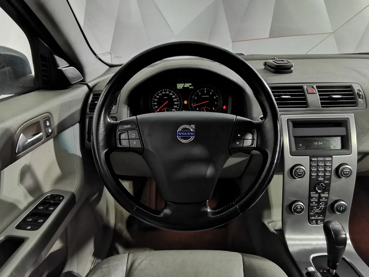 Volvo S40 2.4 Geartronic (140 л.с.) Синий в АВИЛОН. Слайд №19