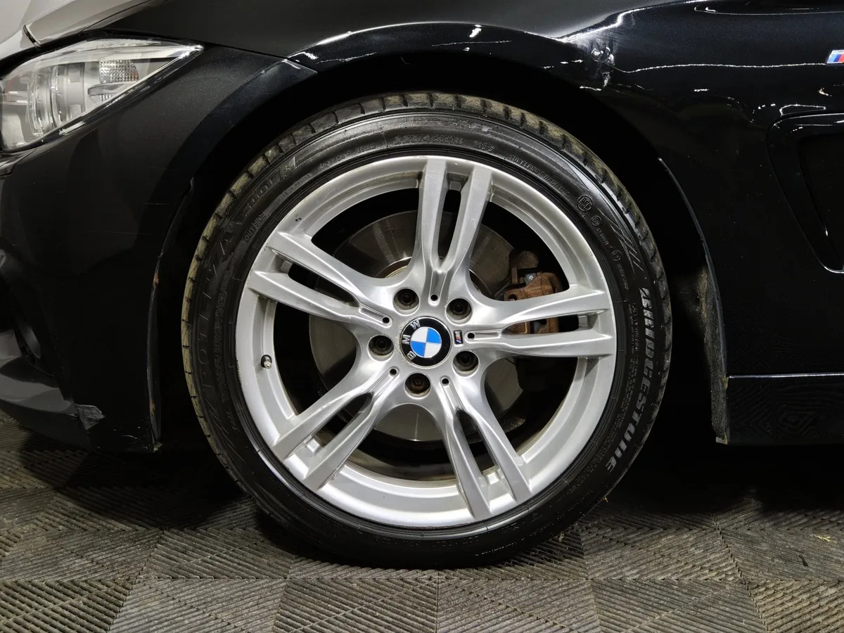 BMW 4 серия 428i xDrive AT (245 л.с.) Черный в АВИЛОН. Слайд №7