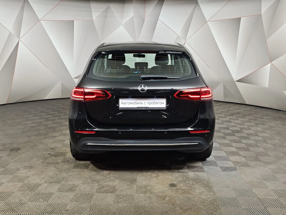 Mercedes-Benz B-Класс B 180 7G-DCT (136 л.с.) Style Черный в АВИЛОН. Слайд №8