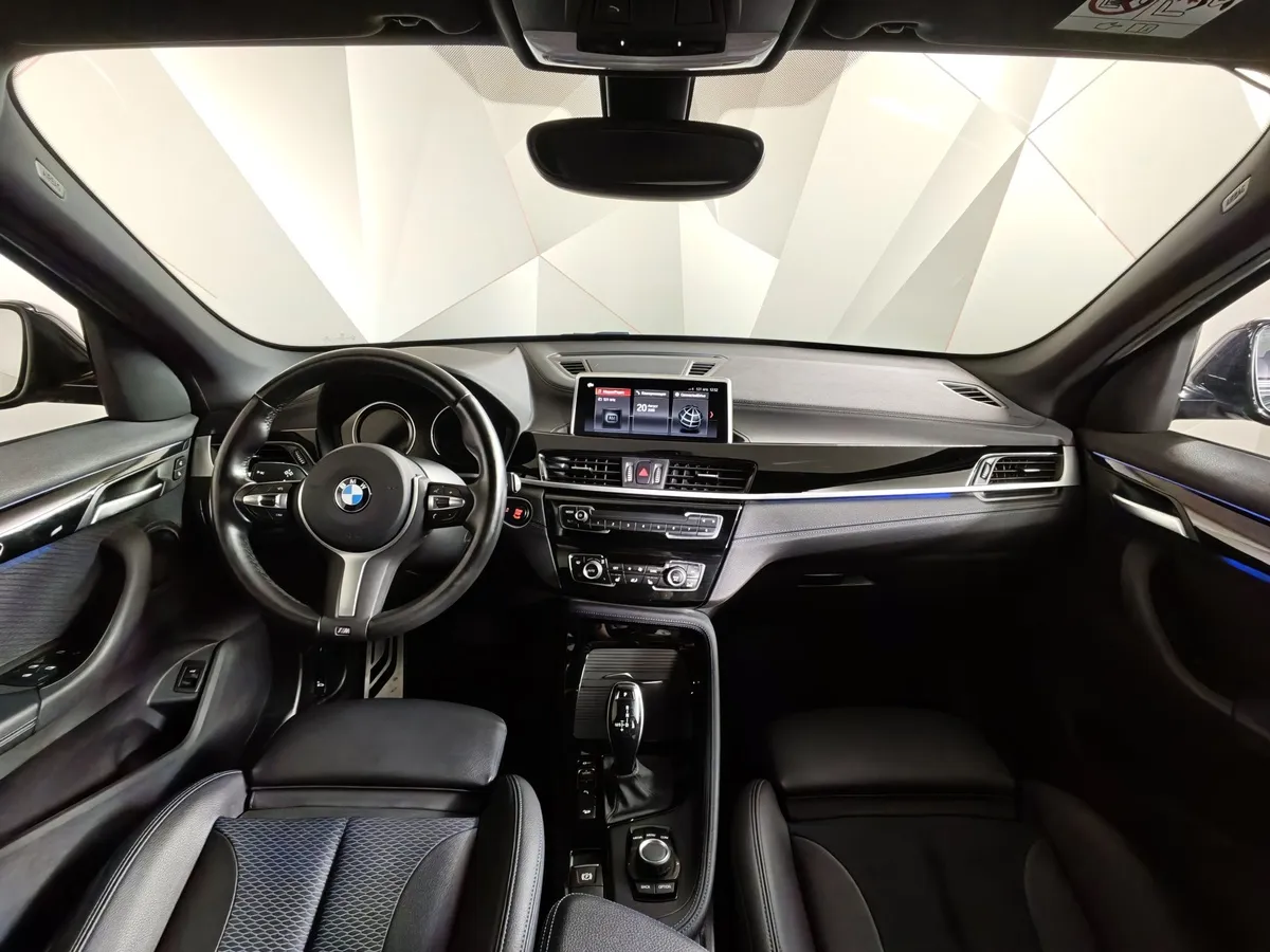 BMW X1 20i xDrive Steptronic AT (192 л.с.) M Sport Черный в АВИЛОН. Слайд №11