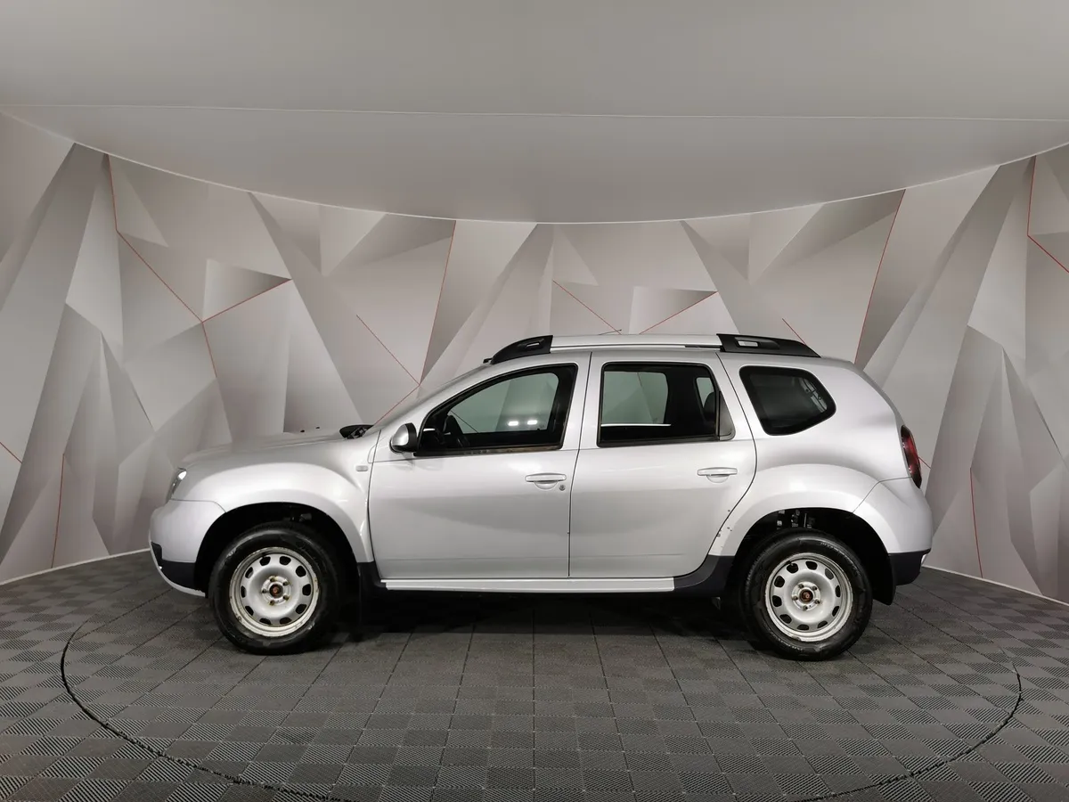 Renault Duster 2.0 MT 4x4 (143 л.с.) Серый в АВИЛОН. Слайд №5
