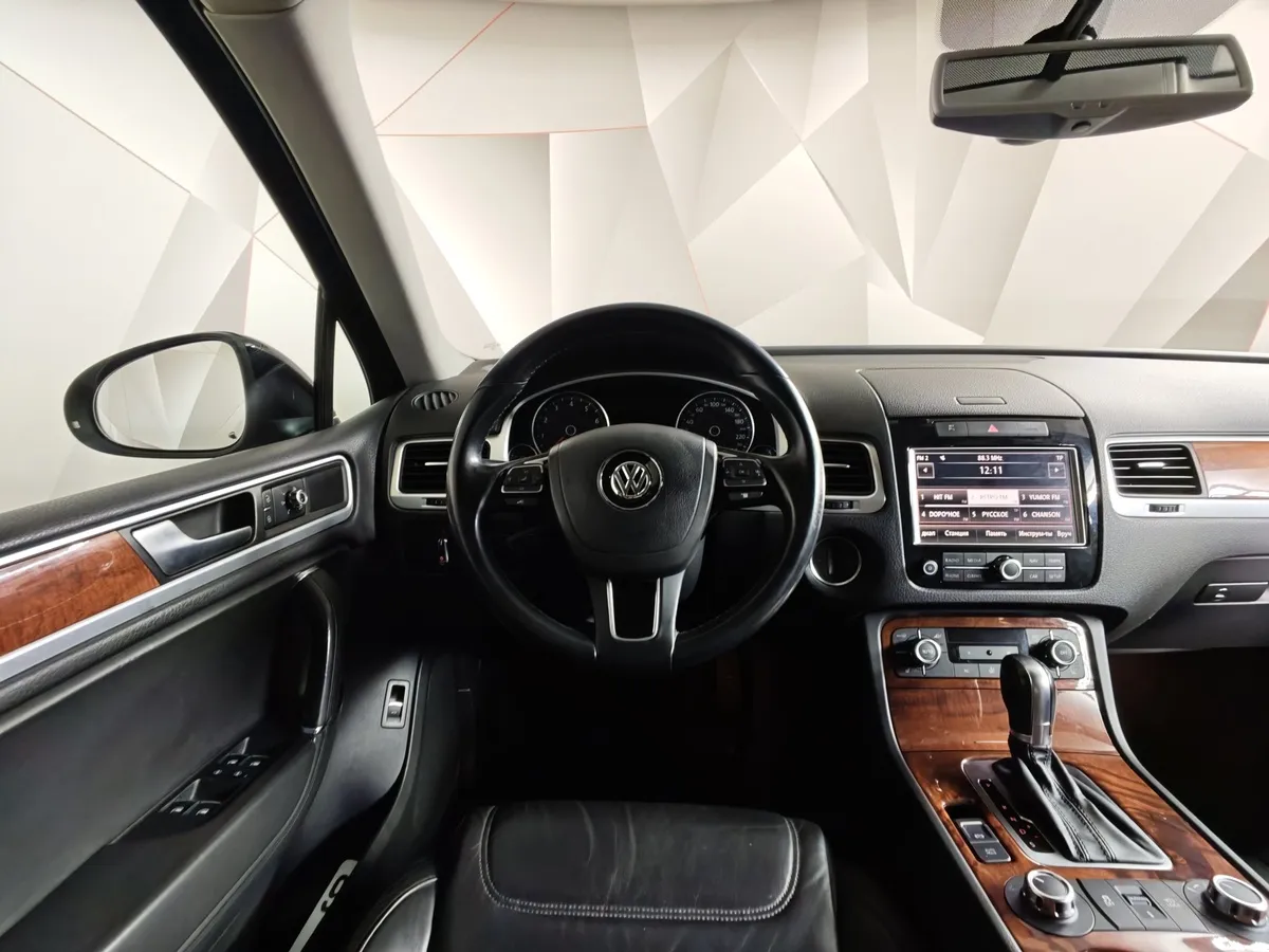 Volkswagen Touareg 3.6 FSI AT (280 л.с.) base Черный в АВИЛОН. Слайд №19