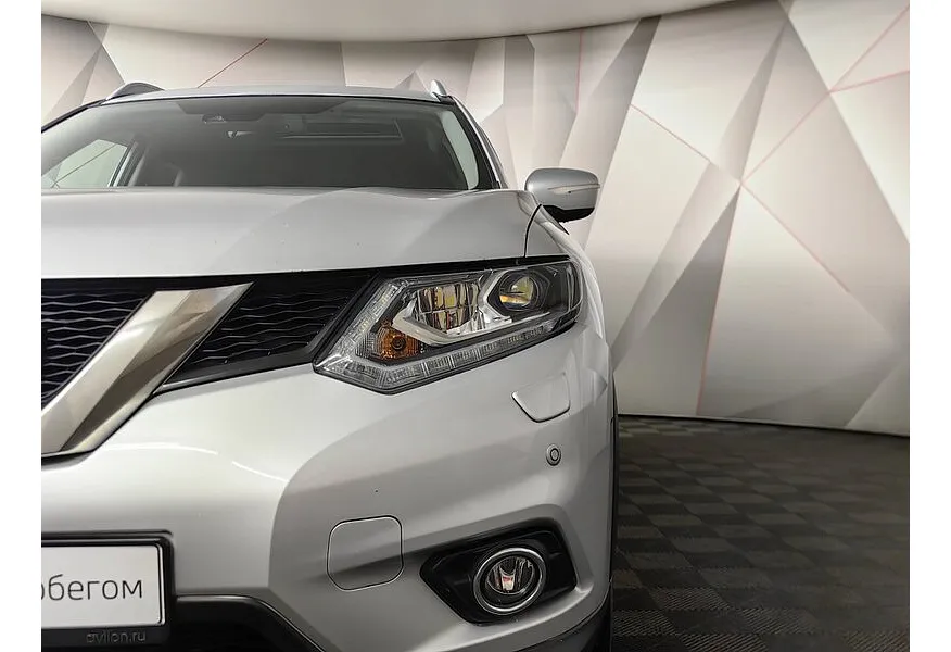 Nissan X-Trail 2.5 CVT AWD (171 л.с.) Серебристый в АВИЛОН. Слайд №10