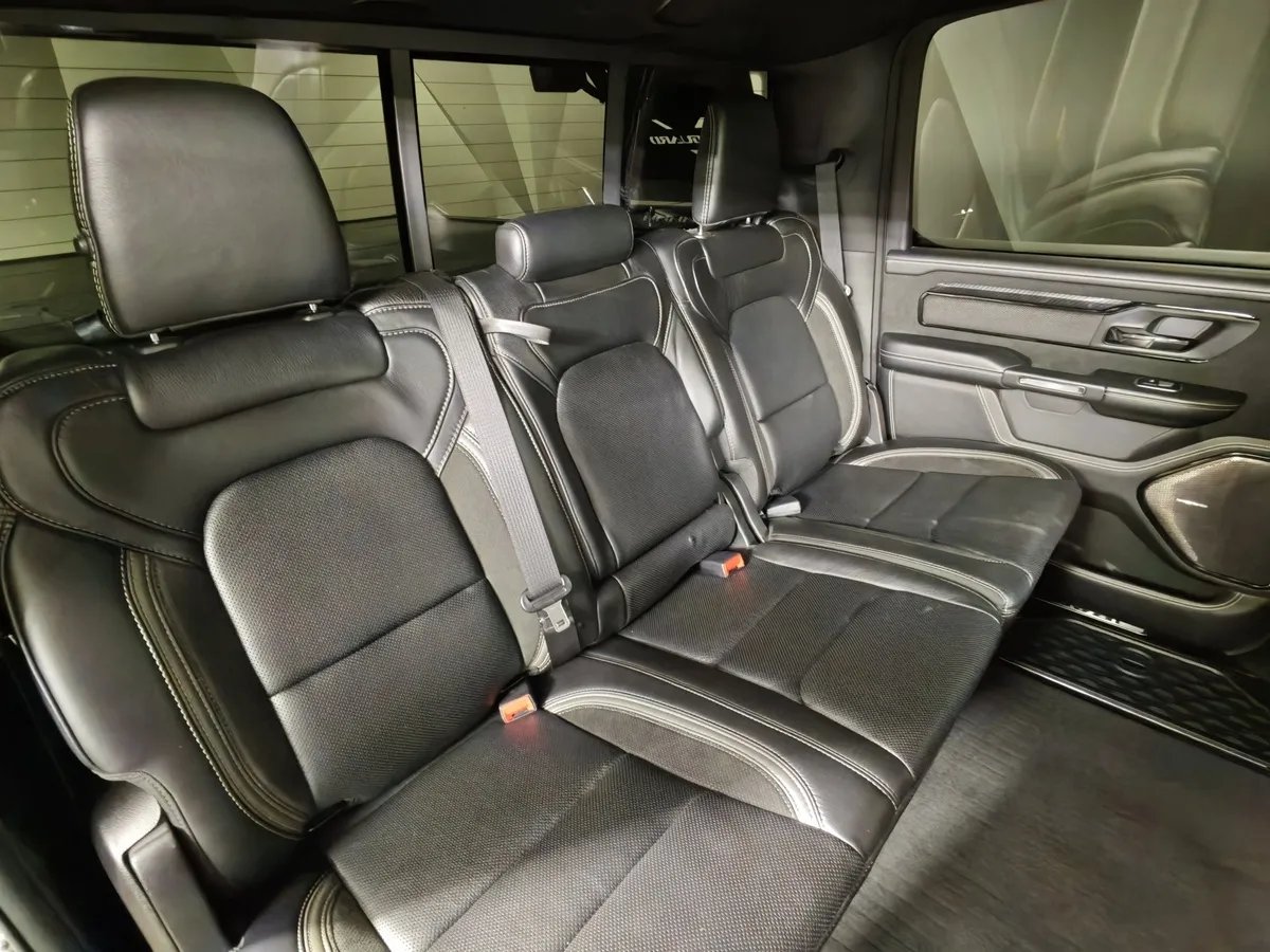 Dodge RAM 1500 TRX 6.2 AT 4WD (702 л.с.) Launch Edition Черный в АВИЛОН. Слайд №17