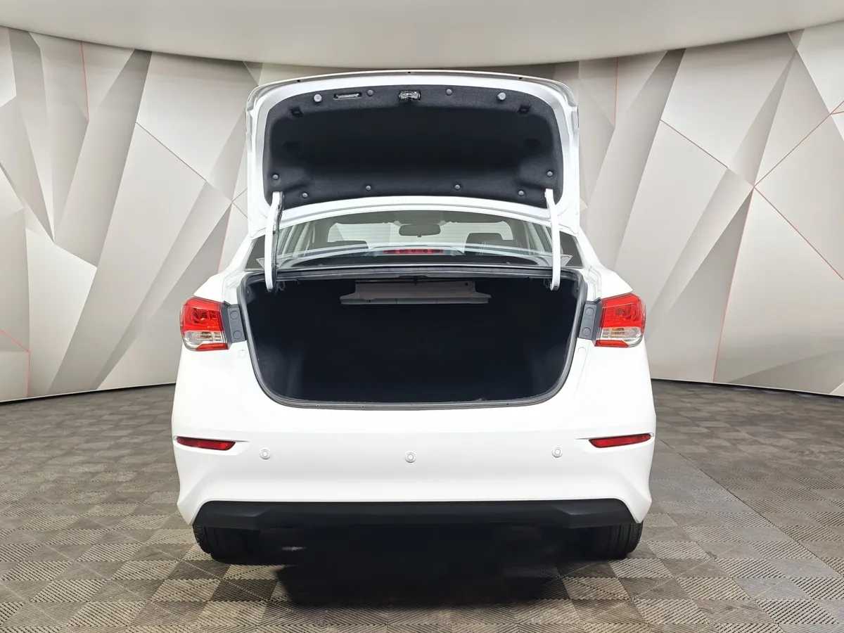 Changan Alsvin 1.5 DSG 2WD (107 л.с.) Tech Белый в АВИЛОН. Слайд №11