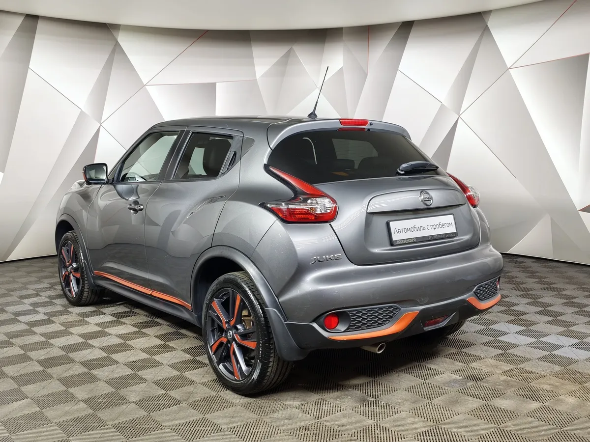 Nissan Juke 1.6 CVT (117 л.с.) Серый в АВИЛОН. Слайд №4